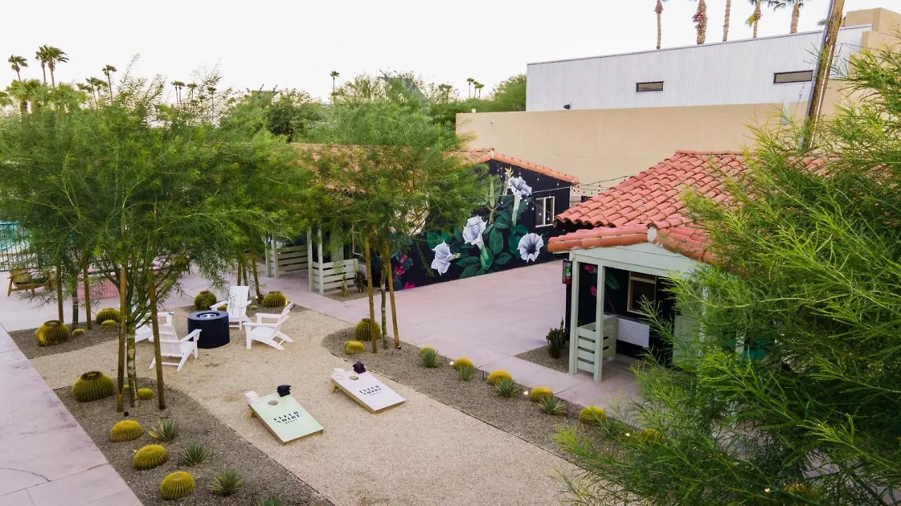 Fleur Noire Hotel Palm Springs