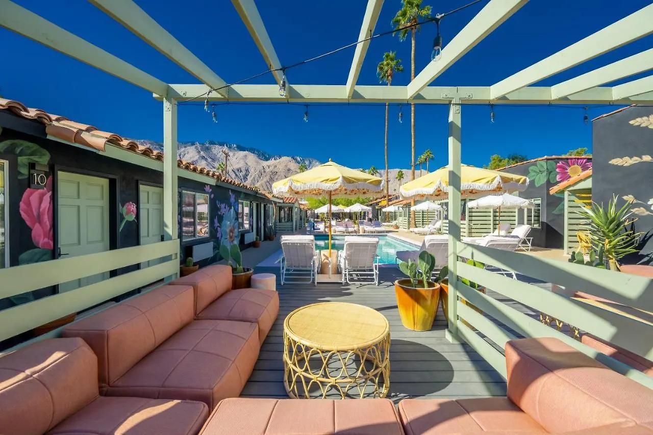 Fleur Noire Hotel Palm Springs