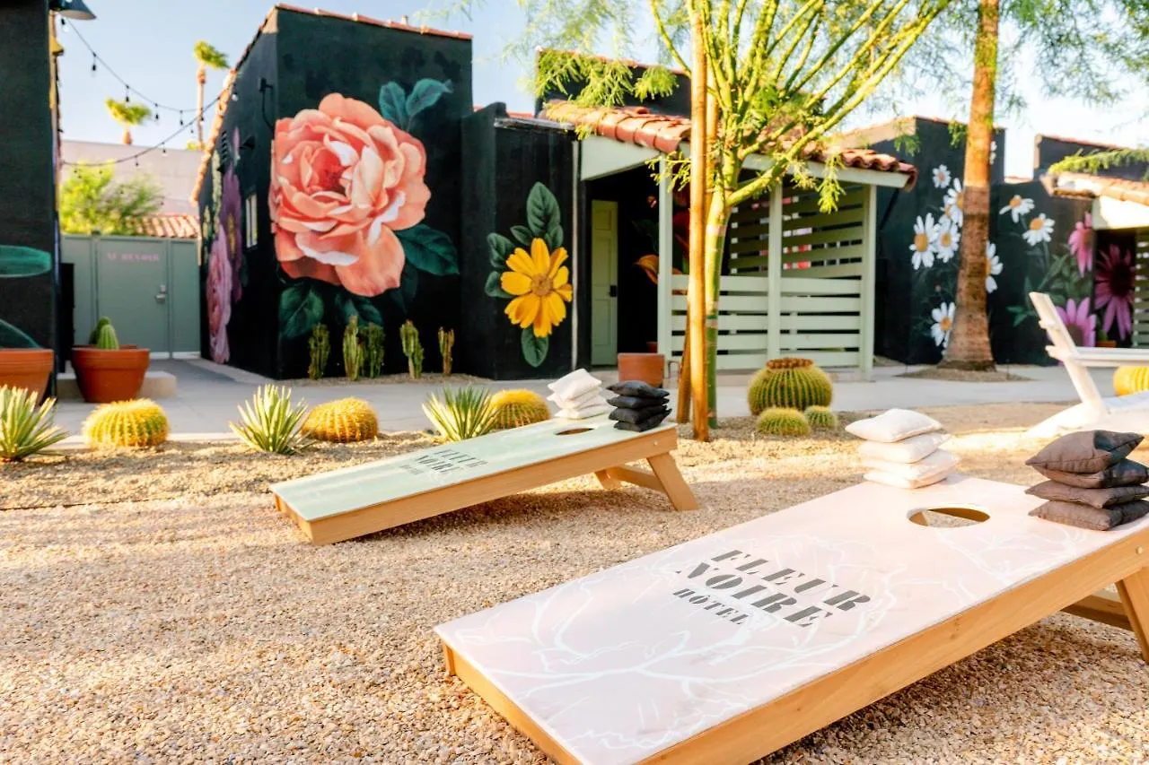 Fleur Noire Hotel Palm Springs